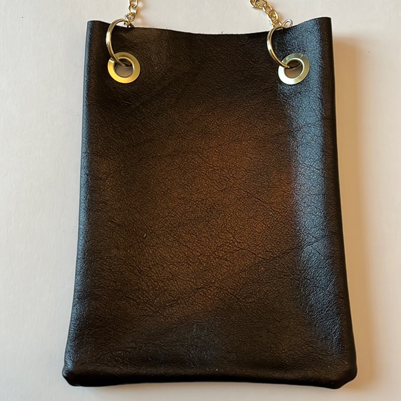 NEW Leather cell phone crossbody/pouch - Picture 3 of 11